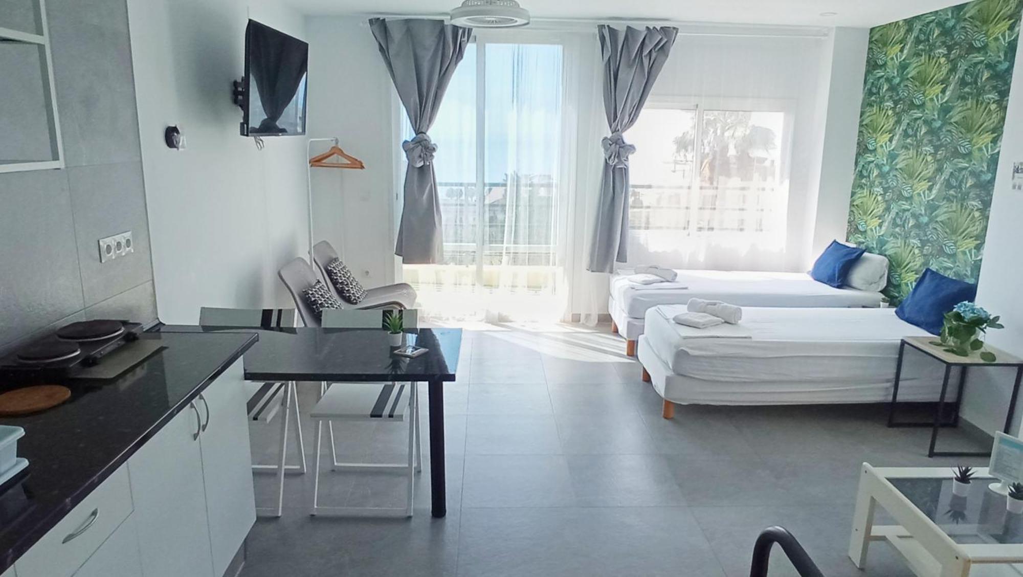 Sunshine Apartments Vistas Al Mar Málaga Eksteriør billede